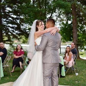 Meet your Posher, Joshua melissa